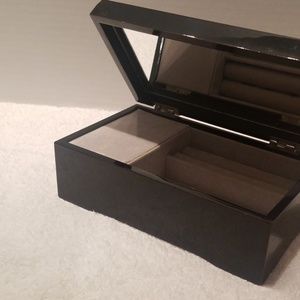 Vintage musical Jewelry box Japanese lacquered